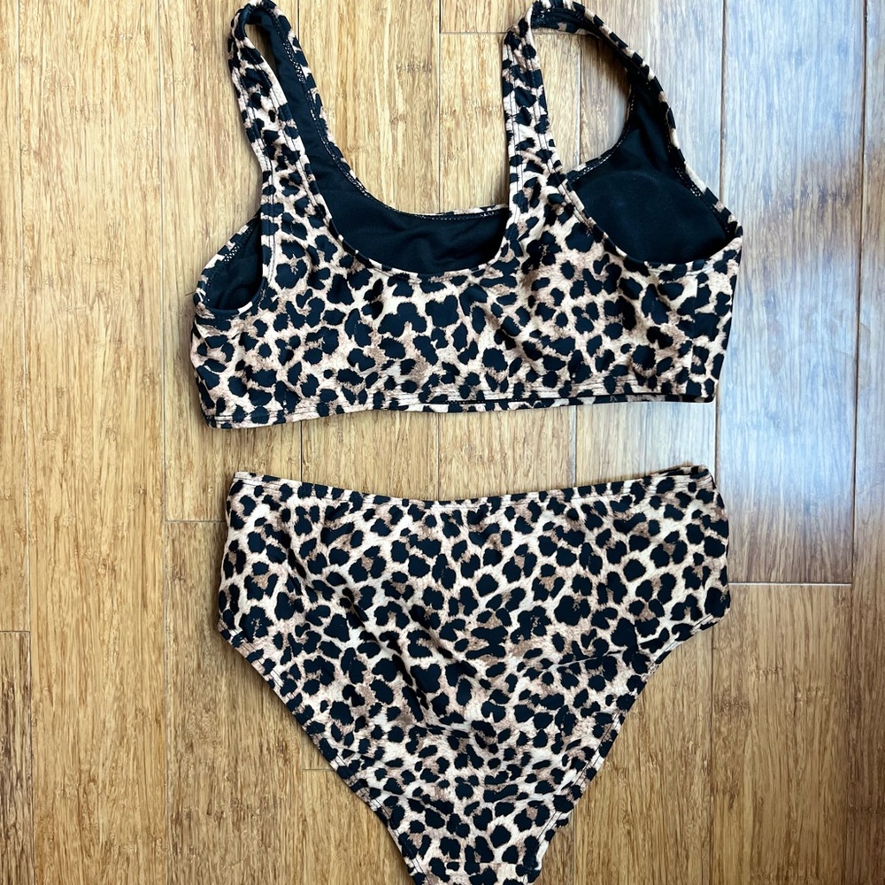Cabana del sol women’s cheetah/leopard high waisted tie front bikini size Large - Picture 5 of 5